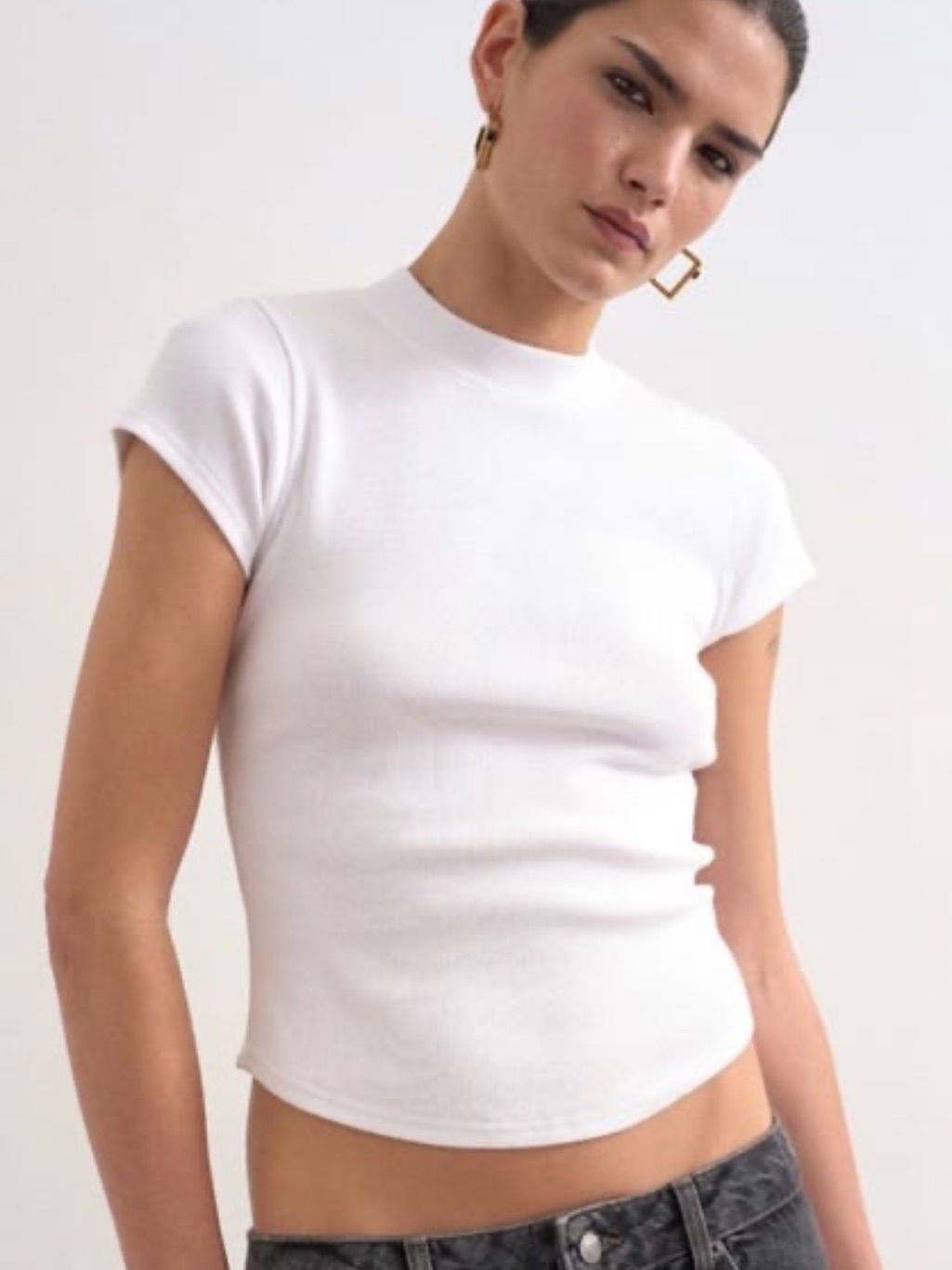Topshop Rib Fitted Curve Hem Tee In White Xs